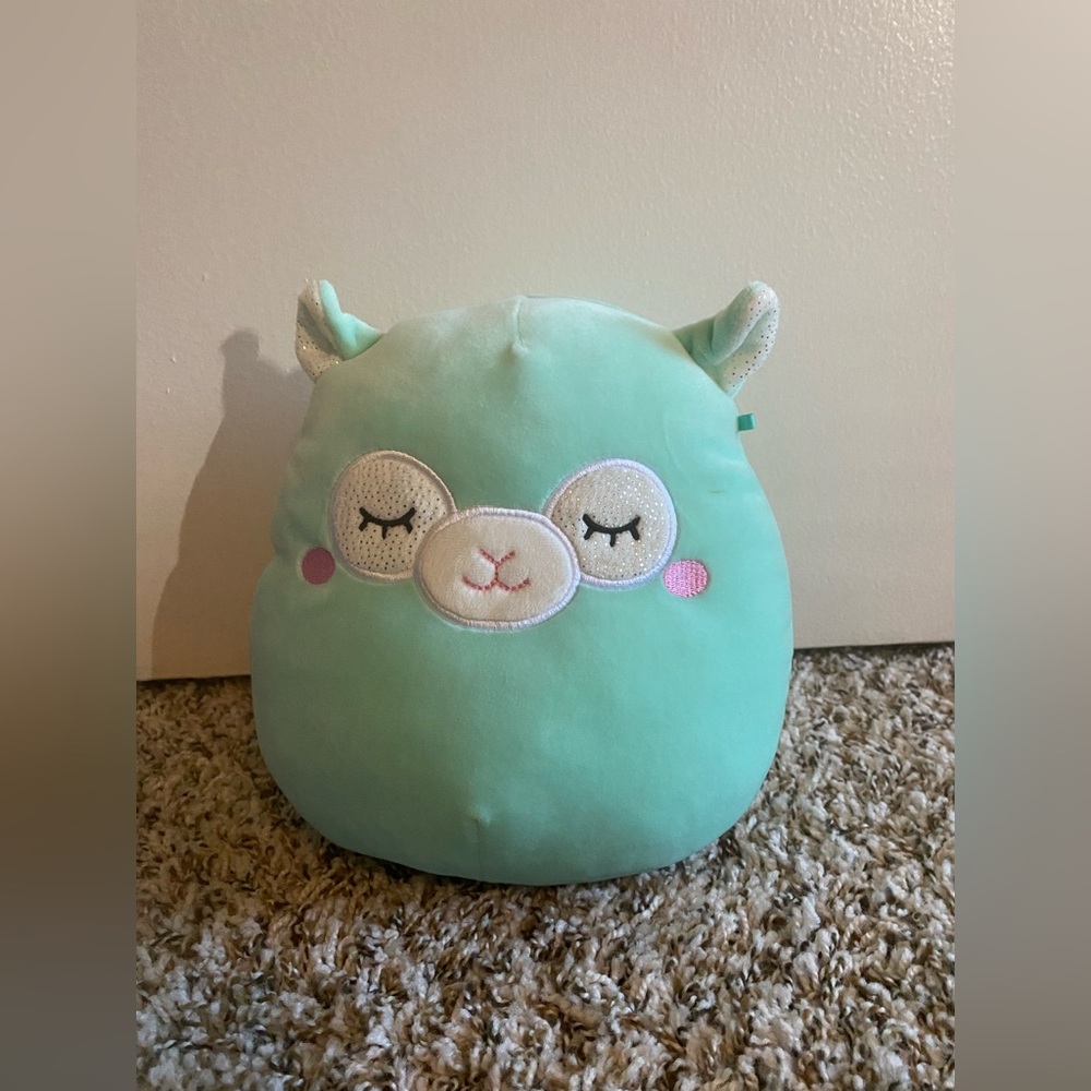 Squishmallow Miley 8”